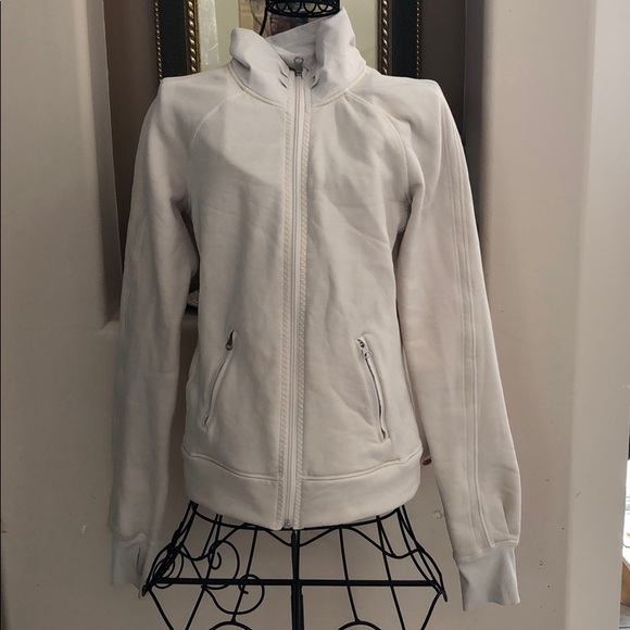 Lululemon Keep It Cozy Jacket
Angel Wing - Picture 3 of 14
